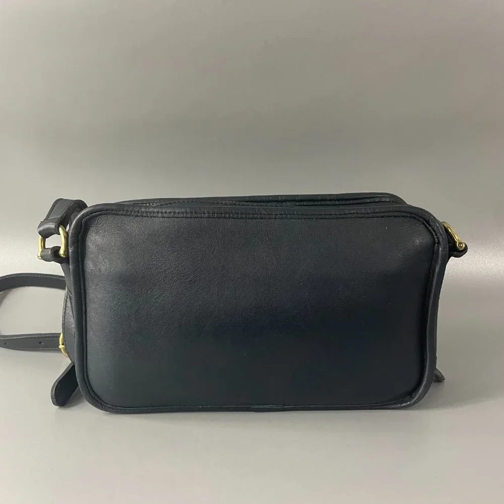 Vintage Coach Multi compartment Zip | #9974 | Navy - Picture 5 of 16